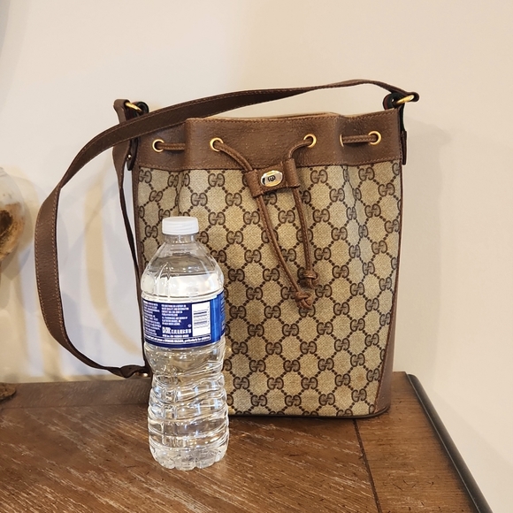 Gucci Vintage Sherry Line GG Bucket Bag